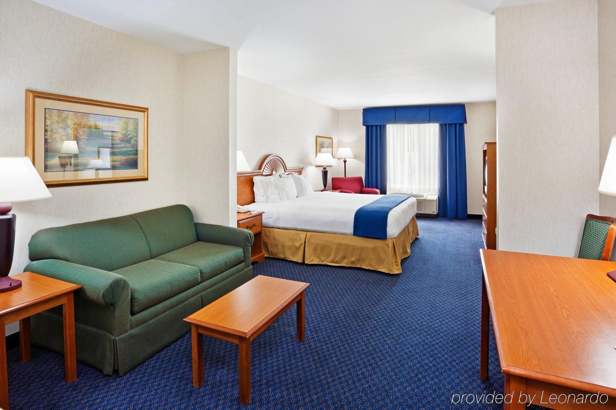 Holiday Inn Express Hotel & Suites Cherokee-Casino By Ihg Екстер'єр фото